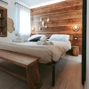 https://laguna-suite-bb.hotelinveneto.com
