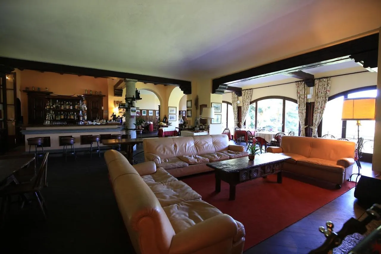 The Golf Club Guest House メナッジョ