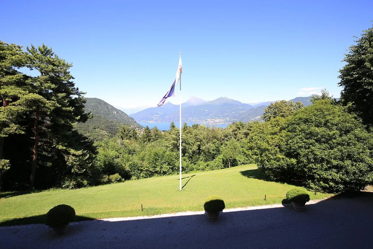 The Golf Club Guest House メナッジョ