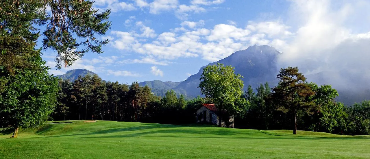 The Golf Club Guest House メナッジョ